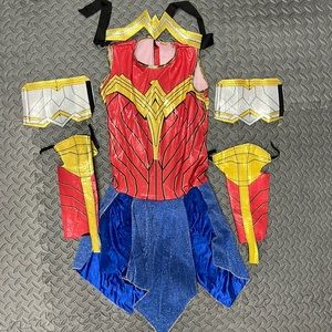 Wonder Woman Halloween Costume - Size XS Woman or XL Girl